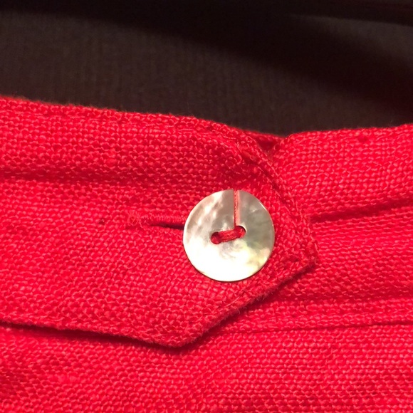 Pretty Red Designer Shorts by Jennifer Moore made in Bulgaria - Picture 5 of 9